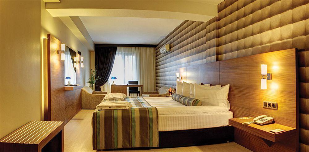 Susuzlu Atlantis Hotel Izmir Exterior photo
